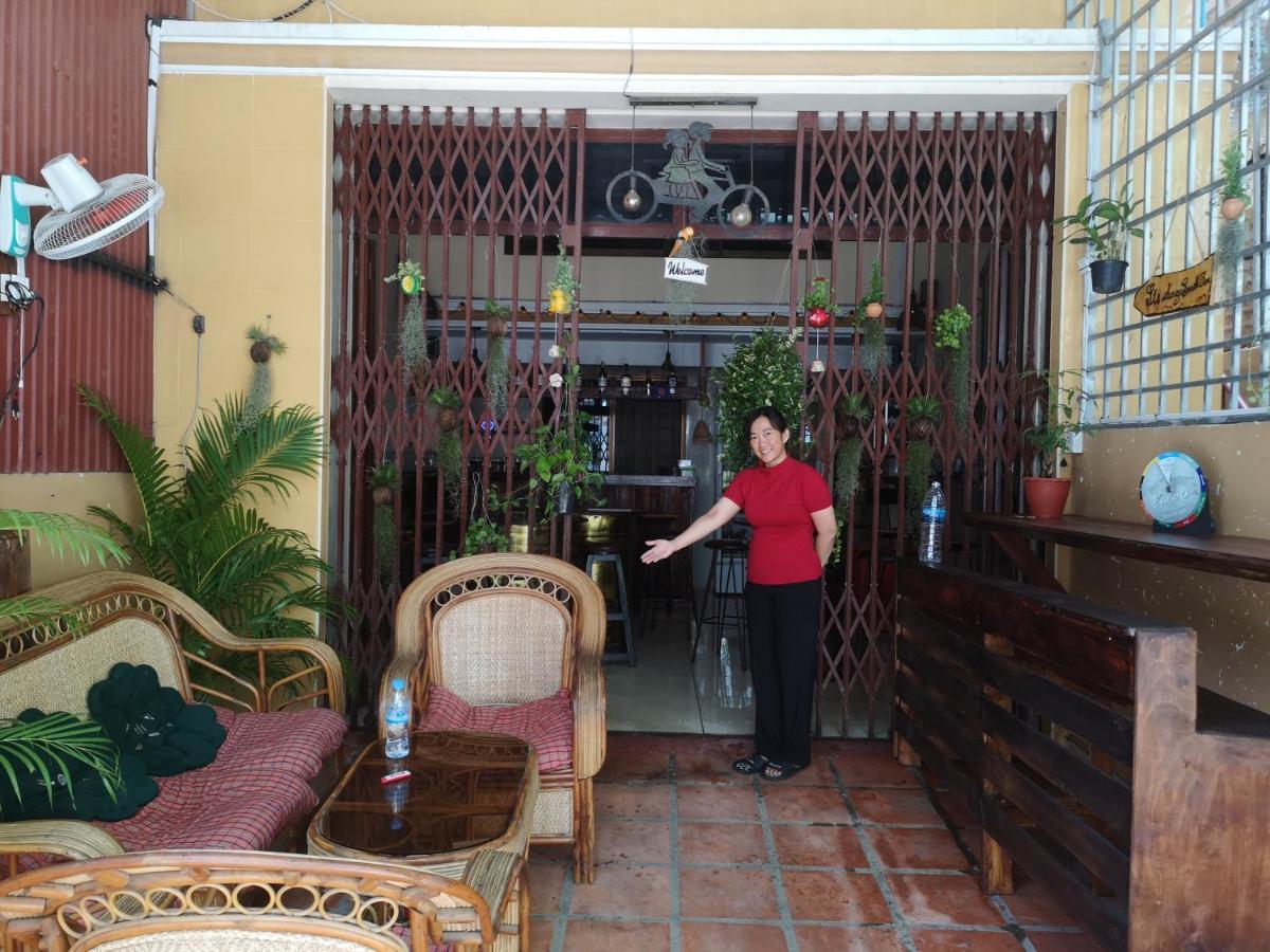 Peri Evi Hostel Phnom Penh Bassac Lane Εξωτερικό φωτογραφία