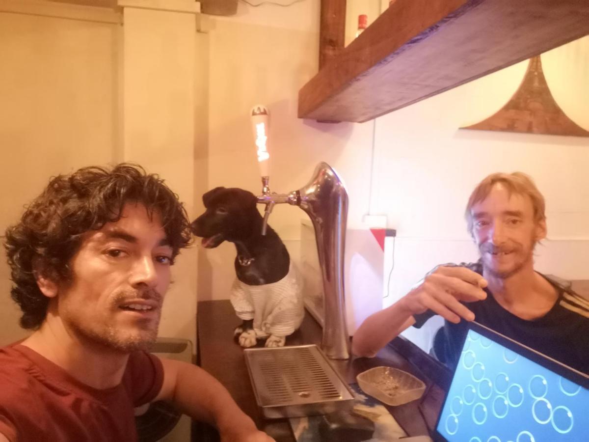 Peri Evi Hostel Phnom Penh Bassac Lane Εξωτερικό φωτογραφία