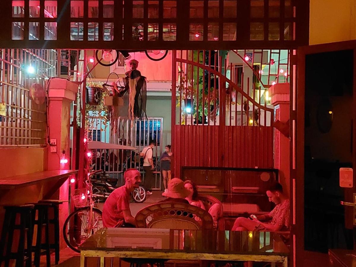 Peri Evi Hostel Phnom Penh Bassac Lane Εξωτερικό φωτογραφία